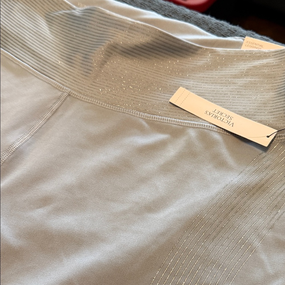 Victoria's Secret Sport Shimmering Gray Leggings size XL NWT